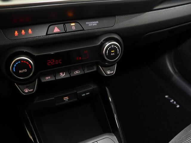 KIA Stonic 1.0 T-GDi MHEV DynamicLine | LED-koplampen | Cruisecontrol | Achteruitrijcamera | Dakrails | lichtmetalen velgen |