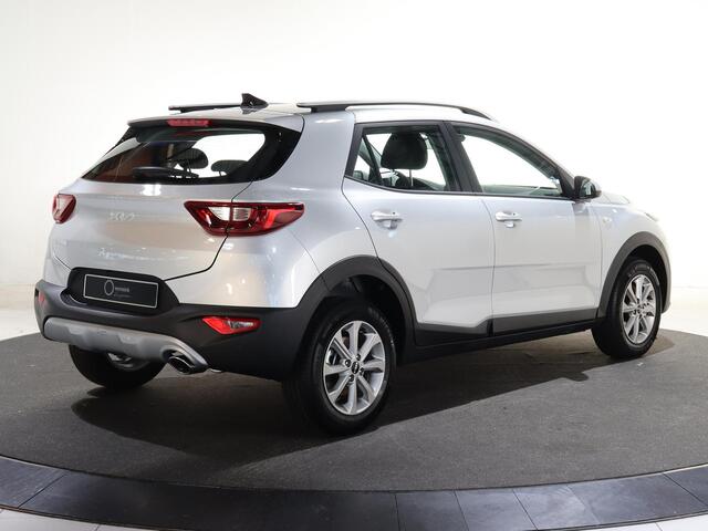 KIA Stonic 1.0 T-GDi MHEV DynamicLine | LED-koplampen | Cruisecontrol | Achteruitrijcamera | Dakrails | lichtmetalen velgen |