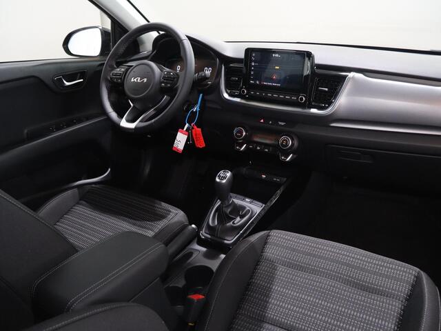 KIA Stonic 1.0 T-GDi MHEV DynamicLine | LED-koplampen | Cruisecontrol | Achteruitrijcamera | Dakrails | lichtmetalen velgen |
