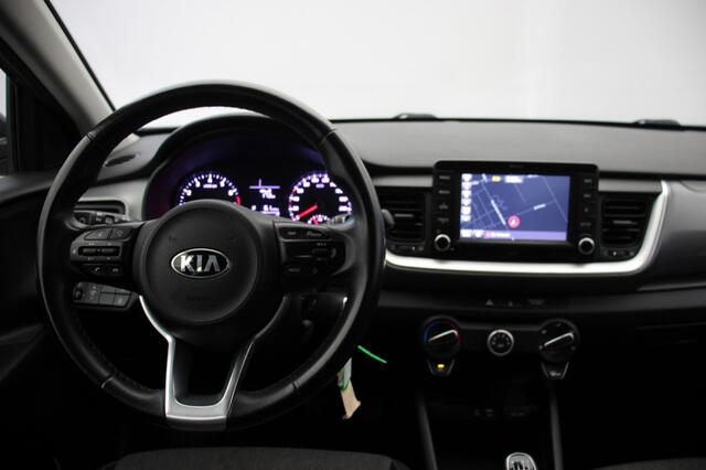 KIA Stonic 1.0 T-GDi DynamicLine - Carplay, Camera, Cruise