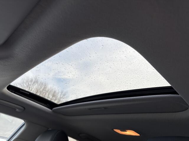 KIA Stonic 1.0 T-GDi MHEV GT-PlusLine info Roel 0492-588951 1e eigenaar // GT Plus // SchuifDak // Dodehoekdet. info Roel 04792-588951