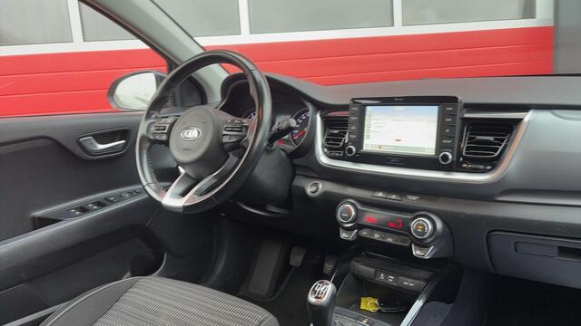 KIA Stonic 1.0 T-GDi DynamicLine KEYLESS / CARPLAY / CAMERA / NAVI / CLIMA / PDC / BLUETOOTH / CRUISE / NL-AUTO