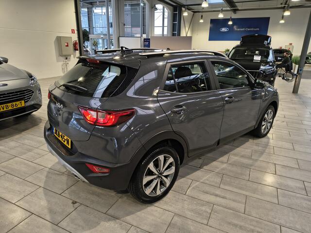 KIA Stonic T-GDi MHEV 100 pk ComfortLine | Navi | Clima | Cruise | Camera | Apple Carplay | 16" | Zeer zuinig |