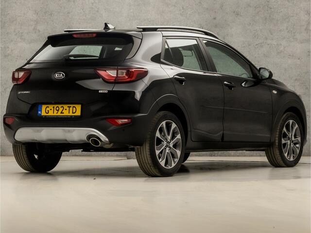 KIA Stonic 1.0 T-GDi DynamicLine (APPLE CARPLAY, NAVIGATIE, CAMERA, SPORTSTOELEN, LM VELGEN, CRUISE, PARKEERSENSOREN, NIEUWSTAAT)