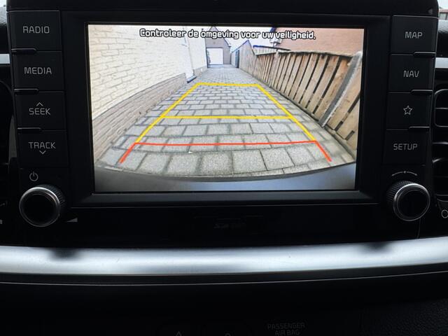 KIA Stonic 1.0 T-GDi 100pk DynamicLine Navi Camera Carplay DAB Led 17" Pdc