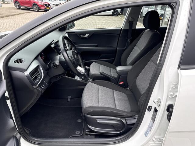 KIA Stonic 1.0 T-GDi DynamicLine Android Auto-Apple Carplay / 17'' lichtmetalen velgen / Navigatie