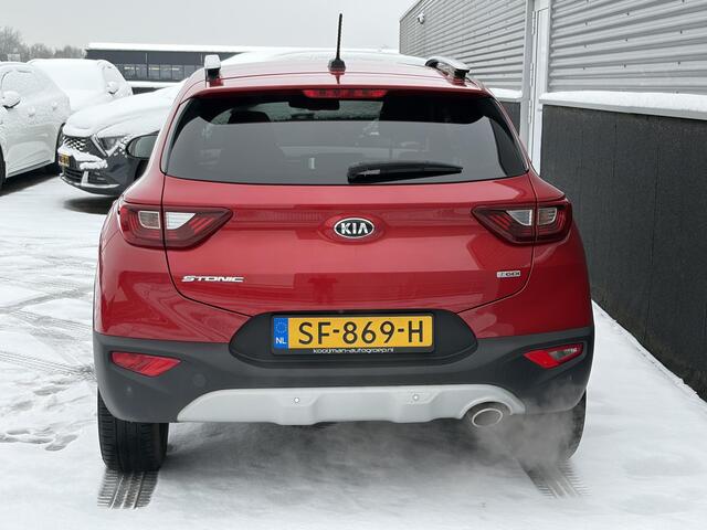 KIA Stonic 1.0 T-GDi DynamicLine Nieuw geleverd, 1e eign. Dealeronderhouden, Navigatie, Smart Key, Achteruitrijcamera, Cruise control, Climate control