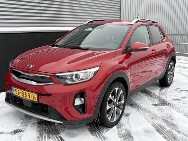 KIA Stonic 1.0 T-GDi DynamicLine Nieuw geleverd, 1e eign. Dealeronderhouden, Navigatie, Smart Key, Achteruitrijcamera, Cruise control, Climate control