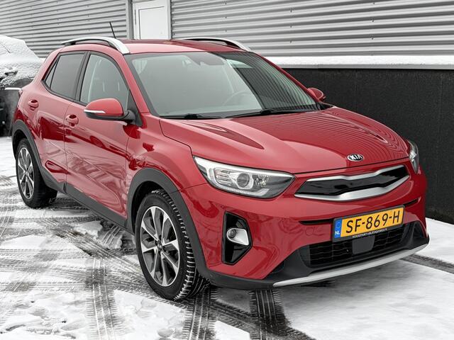 KIA Stonic 1.0 T-GDi DynamicLine Nieuw geleverd, 1e eign. Dealeronderhouden, Navigatie, Smart Key, Achteruitrijcamera, Cruise control, Climate control