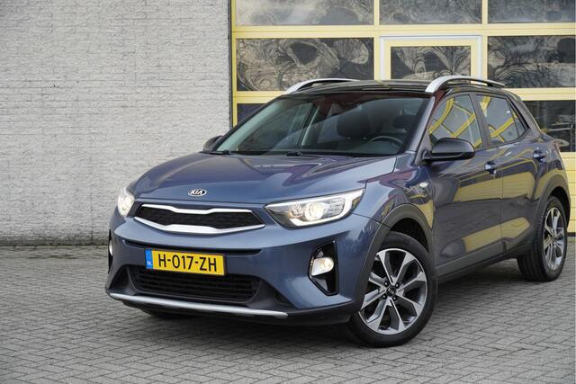 KIA Stonic 1.0 T-GDi DynamicLine BJ2020 Lmv 17" | Led | Pdc | Navi | Achteruitrijcamera | Airco | Cruise control | Getint glas
