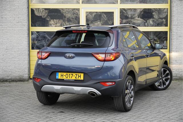 KIA Stonic 1.0 T-GDi DynamicLine BJ2020 Lmv 17" | Led | Pdc | Navi | Achteruitrijcamera | Airco | Cruise control | Getint glas