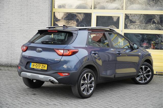 KIA Stonic 1.0 T-GDi DynamicLine BJ2020 Lmv 17" | Led | Pdc | Navi | Achteruitrijcamera | Airco | Cruise control | Getint glas