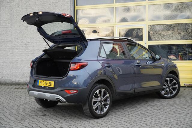KIA Stonic 1.0 T-GDi DynamicLine BJ2020 Lmv 17" | Led | Pdc | Navi | Achteruitrijcamera | Airco | Cruise control | Getint glas