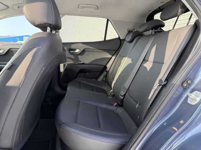 KIA Stonic 1.0 T-GDi ExecutiveLine | Nieuw Binnen! | Trekhaak | Leder | Lane assist | Stuurverwaming