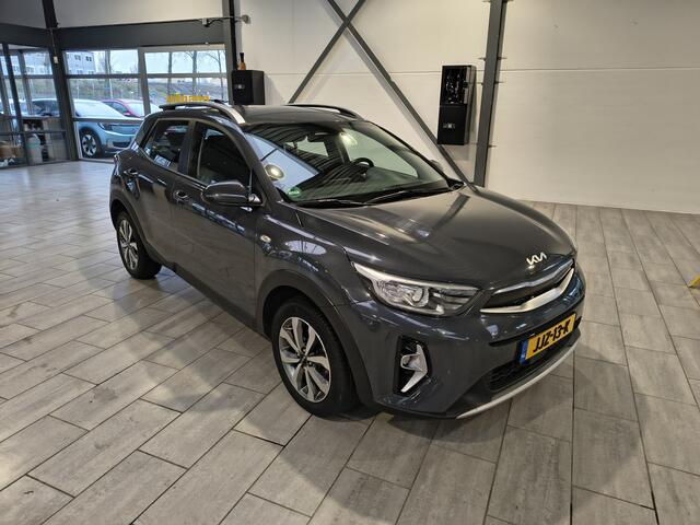KIA Stonic 1.0 T-GDi MHEV 100 pk ComfortLine | Navi | Clima | Cruise | Camera | Apple Carplay | 16" | Zeer zuinig