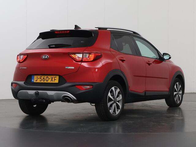 KIA Stonic 1.0 T-GDi MHEV DynamicPlusLine | Trekhaak | Keyless | Navigatie | Parkeercamera | Apple Carplay/Android Auto | Climate Control |