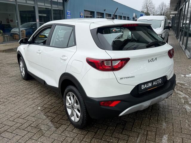KIA Stonic 1.2 PLUS LINE AIRCO PDC CARPLAY WINTERPACK CRUISE .