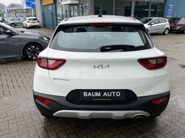 KIA Stonic 1.2 PLUS LINE AIRCO PDC CARPLAY WINTERPACK CRUISE .