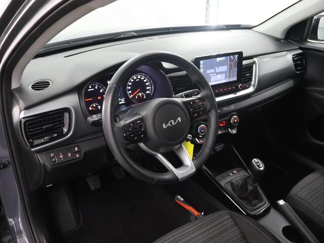 KIA Stonic 1.0 T-GDi MHEV DynamicLine | Navigatie | Parkeercamera | Apple Carplay/Android Auto | Climate Control | Cruise control |