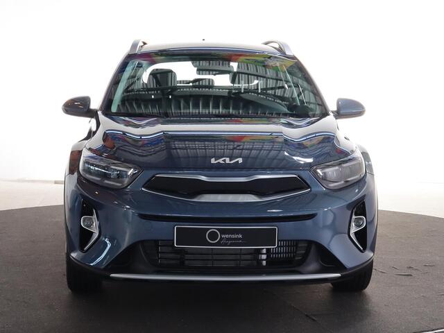 KIA Stonic 1.0 T-GDi MHEV DynamicLine | LED-koplampen | Cruisecontrol | Achteruitrijcamera | Dakrails | lichtmetalen velgen |