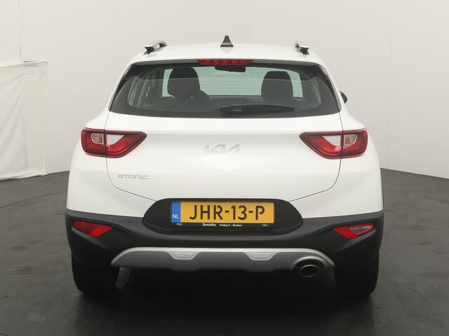 KIA Stonic 1.0 T-GDi MHEV 100 pk ComfortLine | Navi | Clima | Cruise | Camera | Apple Carplay | 16" | Zeer zuinig | 4 seiz. banden