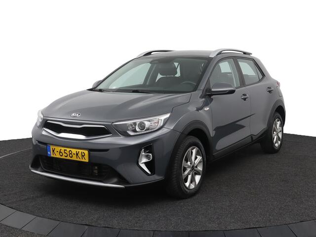 KIA Stonic 1.0 T-GDi MHEV DynamicLine - Achteruitrijcamera - Airco - Cruise Control - DAB - Navigatie - Fabrieksgarantie 02-2028