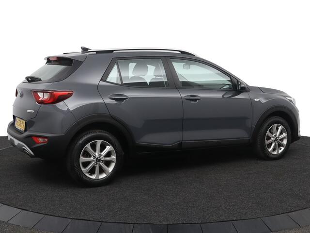 KIA Stonic 1.0 T-GDi MHEV DynamicLine - Achteruitrijcamera - Airco - Cruise Control - DAB - Navigatie - Fabrieksgarantie 02-2028
