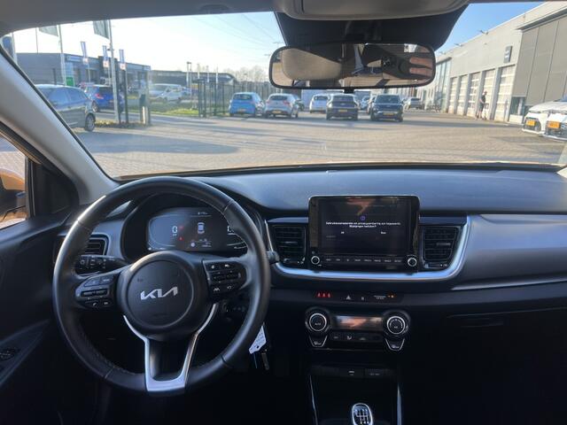 KIA Stonic 1.0 T-GDi MHEV DynamicLine All SeasonBanden/Navigatie/Trekhaak