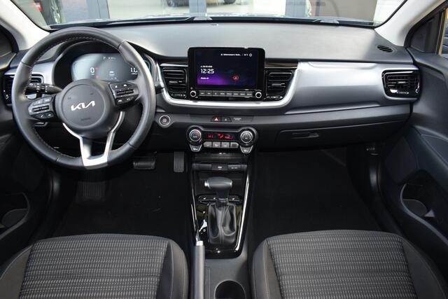 KIA Stonic 1.0 T-GDi MHEV DynamicPlusLine | Automaat | Stuur + Stoelverwarming | Navigatie | Camera | Tot 10Jr. Kia Garntie