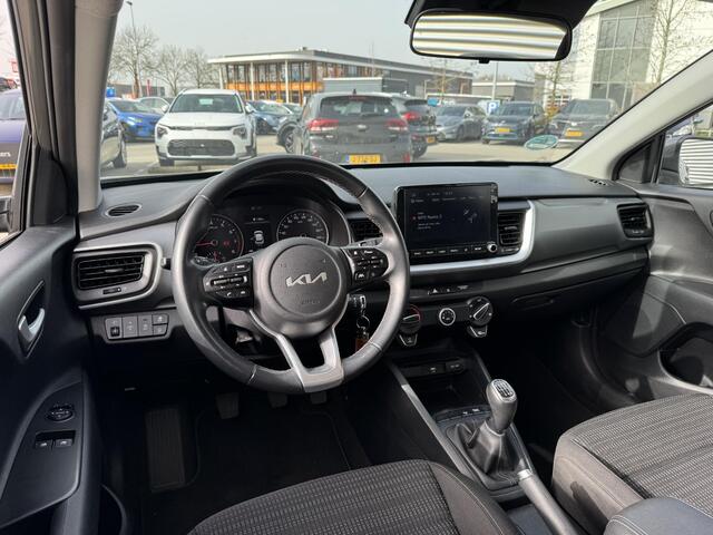 KIA Stonic 1.0 T-GDi MHEV DynamicLine Trekhaak | 17 inch | Airco | Cruise | Camera | Navi via AppleCarplay & AndroidAuto