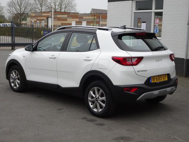KIA Stonic 1.0 T-GDi MHEV DynamicLine Automatische airco, navigatie, parkeersensoren, achteruitrijcamera, apple carplay, andriod auto, licht metalen velgen, enz.
