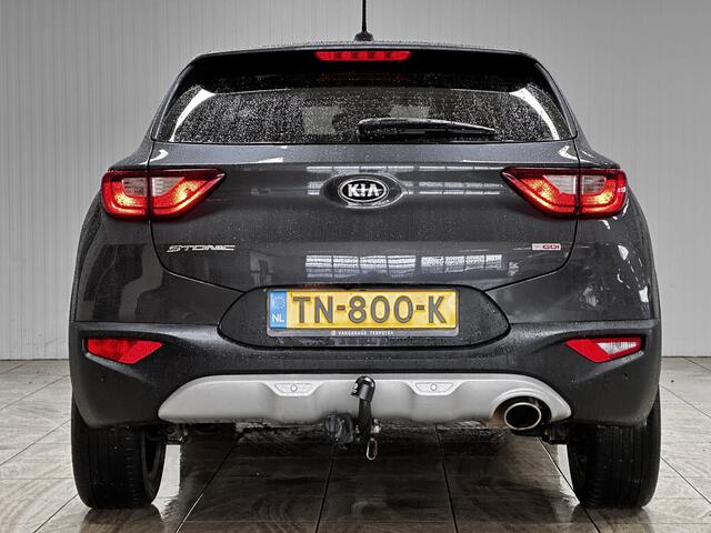KIA Stonic 1.0 T-GDi ComfortPlusLine Navigator /Trekhaak! /Camera /Apple + Android /DAB+! /Navi /Airco /Cruise /Elek. pakket /Bluetooth /LED Dagrijverl. /17"LMV /Extra getint glas /PDC.