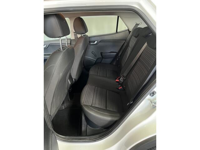 KIA Stonic 1.0 T-GDi MHEV DynamicLine 1E EIGN/AIRCO/CAMERA/APPLE/CRUISE