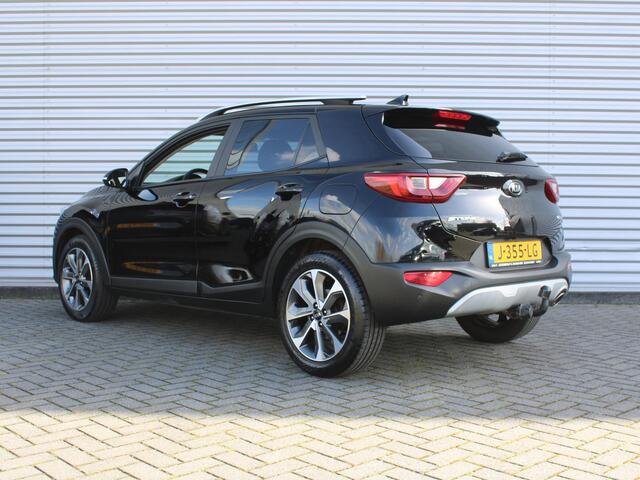 KIA Stonic 1.0 T-GDi DynamicPlusLine | Trekhaak | Camera | 17" LM | Navi | Cruise | Clima | Keyless | Apple Carplay | Android Auto |