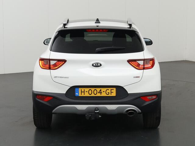 KIA Stonic 1.0 T-GDi DynamicPlusLine | Trekhaak | Keyless | Navigatie | Parkeercamera | Apple Carplay/Android Auto | Climate Control |