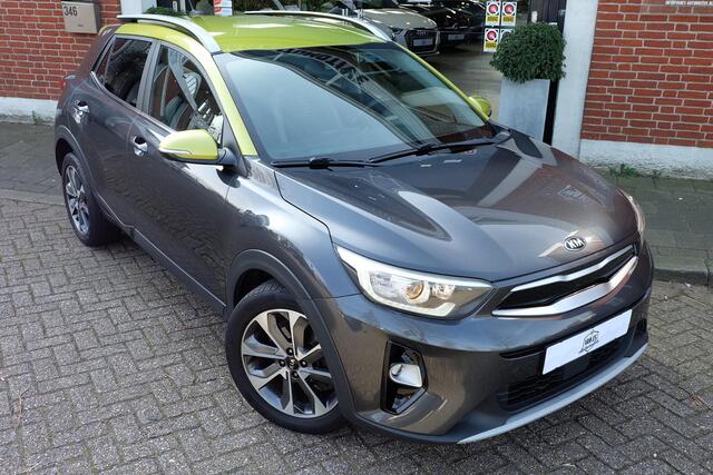 KIA Stonic 1.0 T-GDi ExecutiveLine / Navi / Camera / Stuurverwarming / 17"