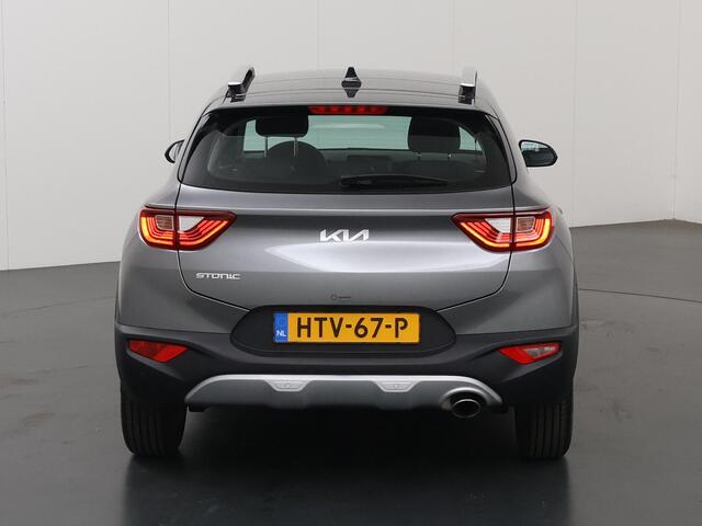 KIA Stonic 1.0 T-GDi MHEV DynamicLine DCT7 | Navigatie | Cruise Control | Achteruitrijcamera | Climate Control | lichtmetalen velgen |