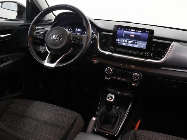 KIA Stonic 1.0 T-GDi MHEV DynamicPlusLine | Keyless | Navigatie | Parkeercamera | Apple Carplay/Android Auto | Climate Control |
