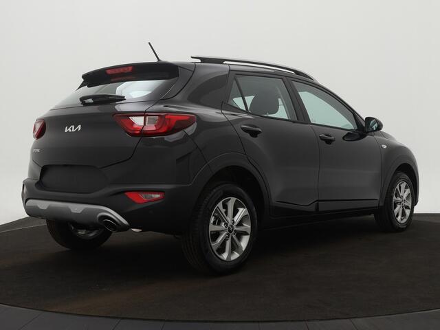 KIA Stonic 1.0 T-GDi MHEV 100PK DynamicLine Trekhaak - LED koplampen - Apple Carplay/Android Auto - Achteruitrijcamera - - Fabrieksgarantie tot 04-2031