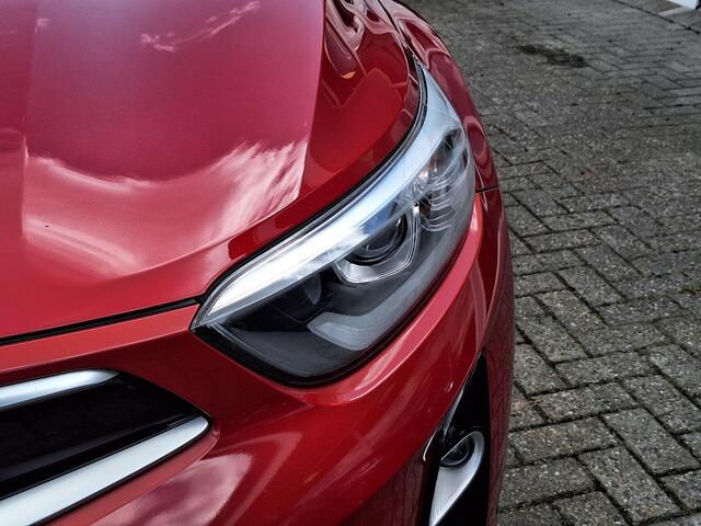 KIA Stonic 1.0 T-GDi DynamicPlusLine | Apple Carplay/Android Auto | Achteruitrijcamera | Navigatie | Cruise Control | Climate Control |