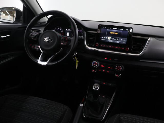 KIA Stonic 1.0 T-GDi MHEV DynamicLine | Parkeercamera | Bluetooth | Airco | Cruise Control | Navigatie via Carplay |
