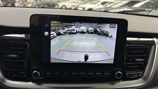 KIA Stonic 1.0 T-GDi MHEV DynamicPlusLine Trekhaak, Dealeronderhouden, nette auto!