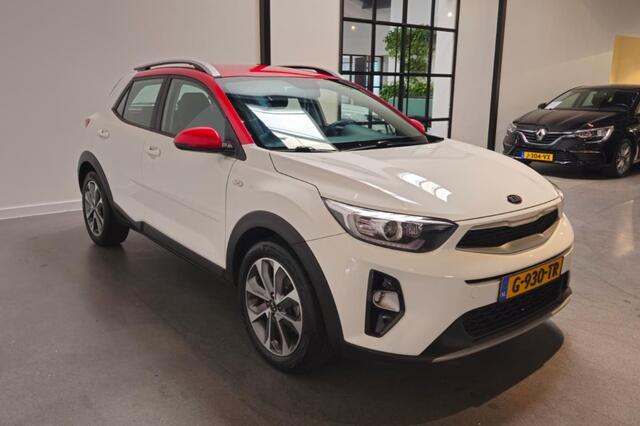 KIA Stonic 1.0 T-GDi DynamicLine Two-tone - Apple Carplay/Android auto - Achteruitrijcamera - Cruise
