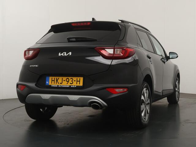 KIA Stonic 1.0 T-GDi MHEV DynamicPlusLine - Apple Carplay/Android Auto - Cruise Control - Climate Control - Navigatie - Stuur/Stoel Verwarming - Fabrieks garantie tot 04-2032 of 150.000km fabrieksgarantie