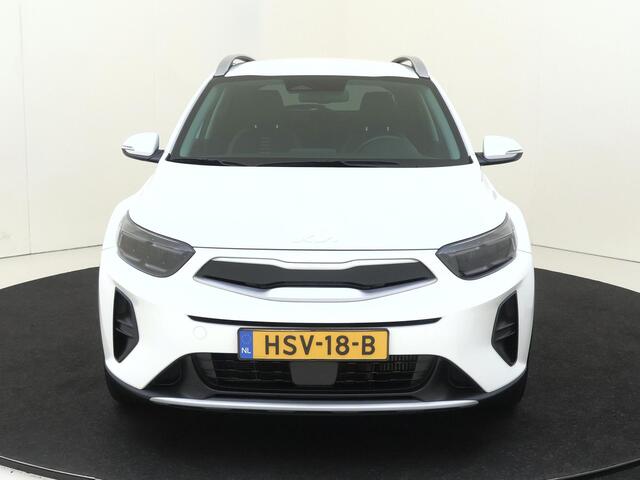 KIA Stonic 1.0 T-GDi MHEV GT-Line | Apple Carplay/Android | Autonomous Emergency Braking | cruise control adaptief en stuurhulp | electronic climate control | lederen/stof bekleding | LED koplampen | lichtmetalen velgen 17" | navigatiesysteem full map |