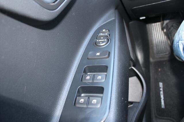 KIA Stonic 1.0 T-GDi DynamicLine//Ecc//Navi//Camera!!