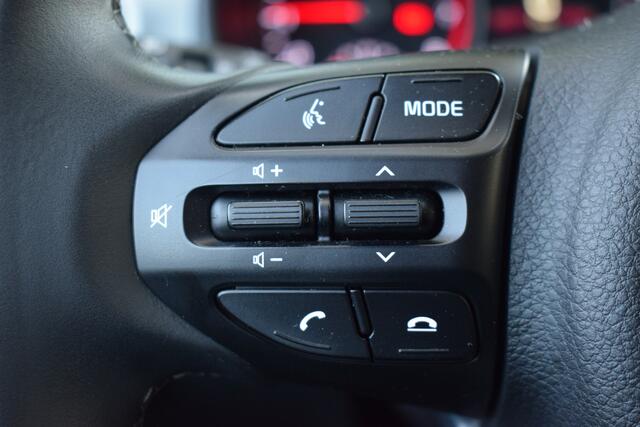 KIA Stonic 1.0 T-GDi MHEV DynamicPlusLine | Navigatie | Camera + Sensoren | Climate Control | Tot 10Jr. Kia-Garantie |