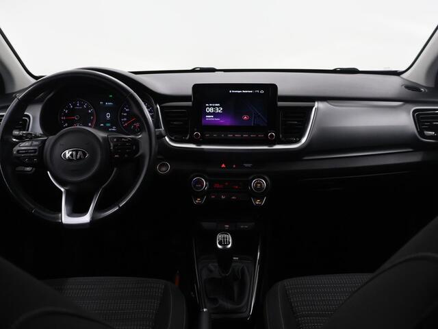KIA Stonic 1.0 T-GDi MHEV DynamicPlusLine | Keyless | Navigatie | Parkeercamera | Apple Carplay/Android Auto | Climate Control |