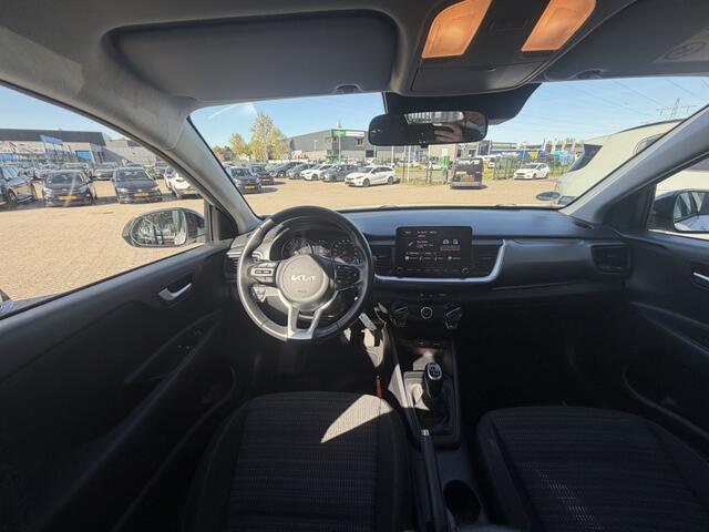 KIA Stonic 1.0 T-GDi MHEV Dyn L