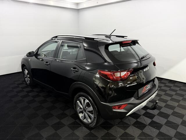 KIA Stonic 1.2 MPi Design Edition Airco, Parkeersensoren, Apple carplay, A start stop, Cruise control, Lichtmetalen velgen
